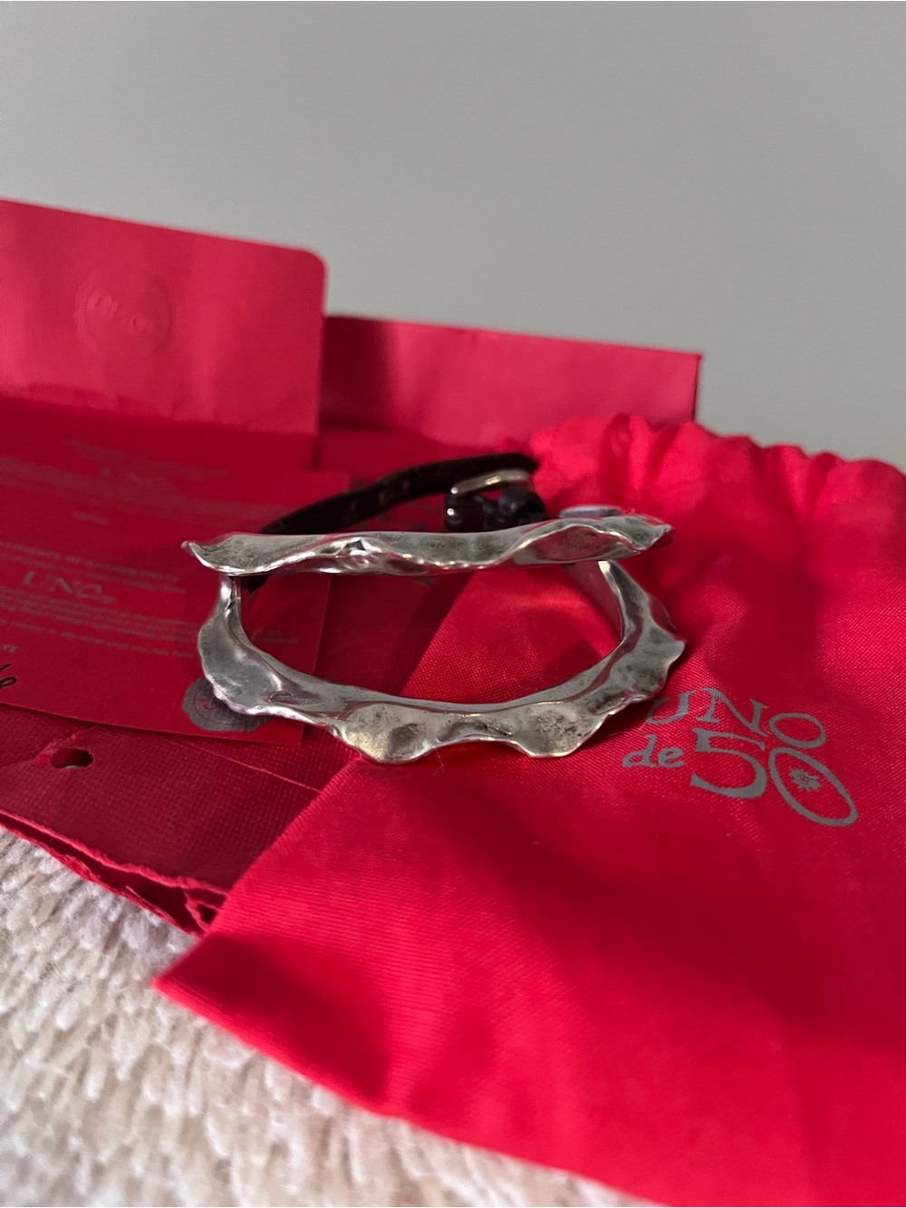 Uno de 50 sterling and leather bracelet